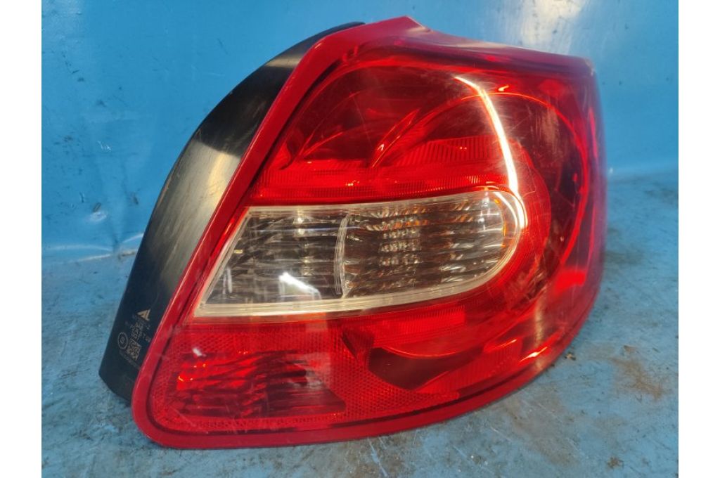 3565057L00 | Zewnętrzna lampa praw. SUZUKI KIZASHI 09-14 (355234) 3565057L00 | Zewnętrzna lampa praw. SUZUKI KIZASHI 09-14 (355234)