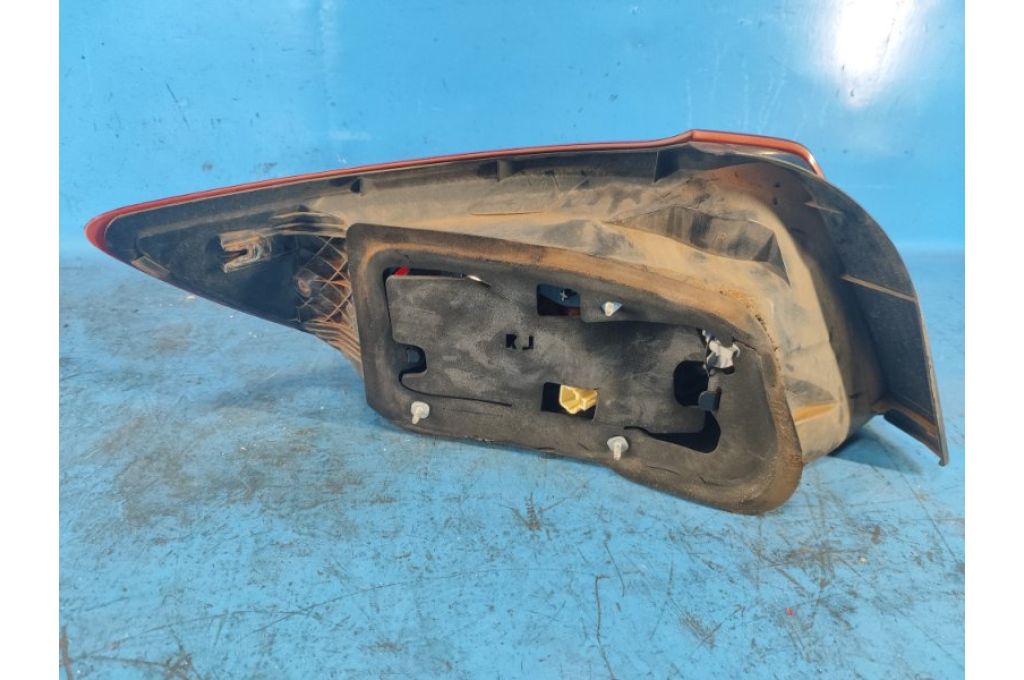 3565057L00 | Zewnętrzna lampa praw. SUZUKI KIZASHI 09-14 (355234) 3565057L00 | Zewnętrzna lampa praw. SUZUKI KIZASHI 09-14 (355234)