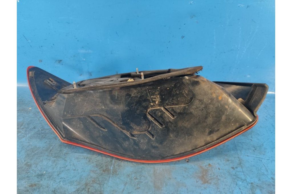 3565057L00 | Zewnętrzna lampa praw. SUZUKI KIZASHI 09-14 (355234) 3565057L00 | Zewnętrzna lampa praw. SUZUKI KIZASHI 09-14 (355234)