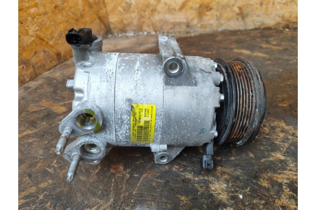 GV6Z-19703-C | Kompresor klimatyzacji FORD ESCAPE 12-19 (355389) GV6Z-19703-C | Kompresor klimatyzacji FORD ESCAPE 12-19 (355389)