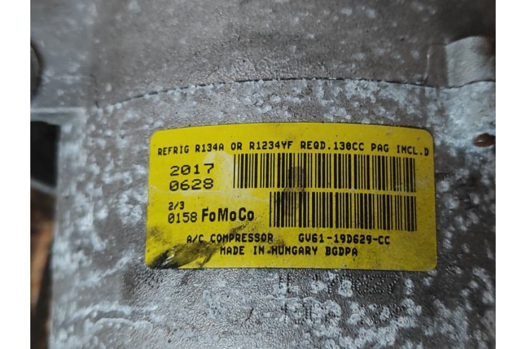 GV6Z-19703-C | Kompresor klimatyzacji FORD ESCAPE 12-19 (355389) GV6Z-19703-C | Kompresor klimatyzacji FORD ESCAPE 12-19 (355389)