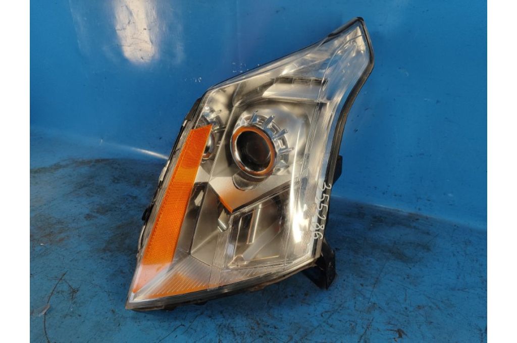 19351945 | Reflektor Lampa przednia lew. CADILLAC SRX 09-16 (355286)
