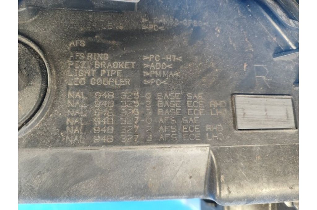 19351944 | Reflektor Lampa przednia praw. CADILLAC SRX 09-16 (355410) - Zdjęcie 7