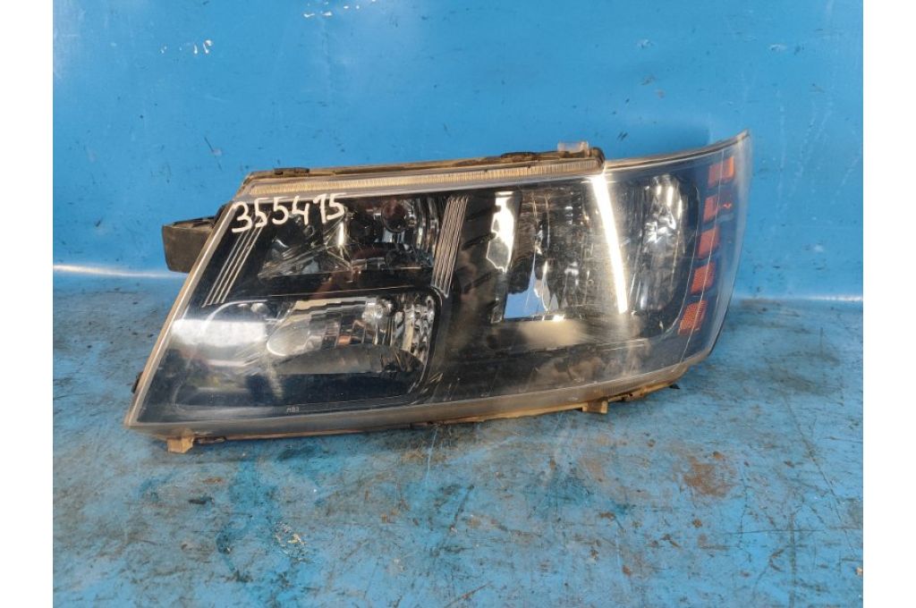 68200 085AA | Reflektor Lampa przednia lew. DODGE JOURNEY 08-20 (355415)