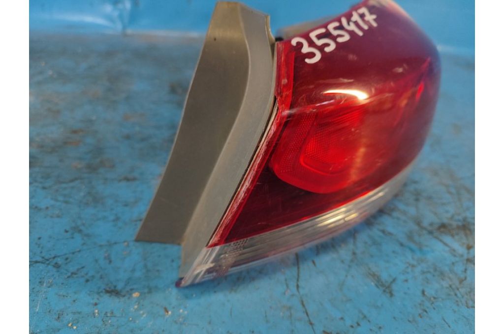 92402-F3000 | Lampa Tylna praw. HYUNDAI ELANTRA AD 16- (355417) - Zdjęcie 4