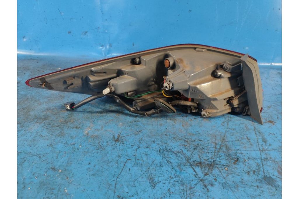 92402-F3000 | Lampa Tylna praw. HYUNDAI ELANTRA AD 16- (355417) - Zdjęcie 7