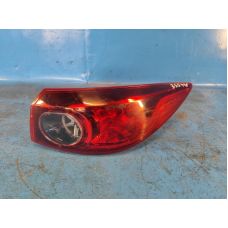 Zewnętrzna lampa praw. MAZDA 3 BM 13-19 Zewnętrzna lampa praw. MAZDA 3 BM 13-19