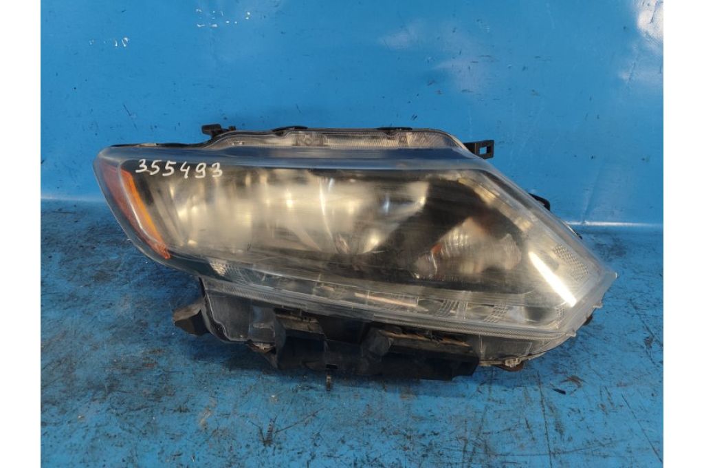 26010-4BA0A | Reflektor praw. NISSAN X-TRAIL/ROGUE T32 13-20 (355493) 26010-4BA0A | Reflektor praw. NISSAN X-TRAIL/ROGUE T32 13-20 (355493)