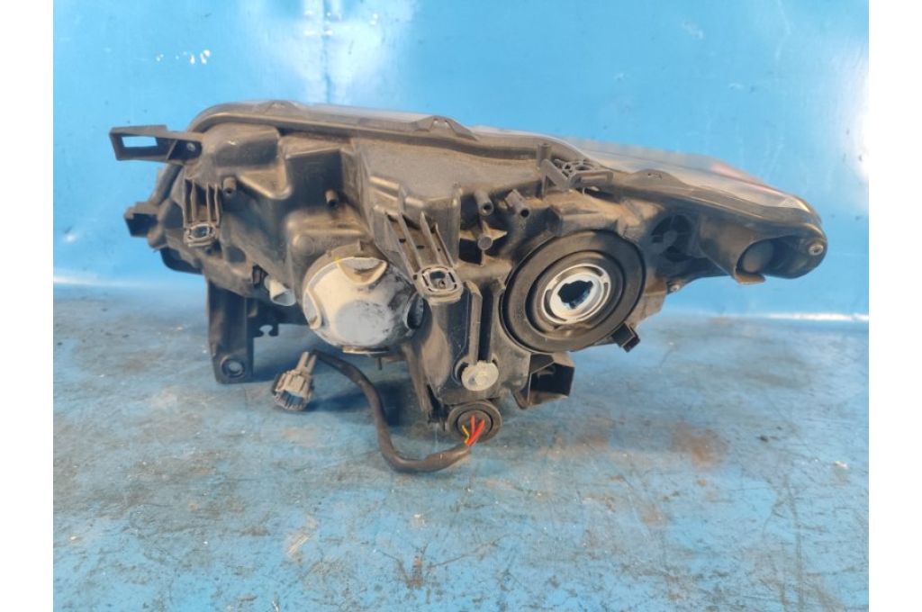 26010-4BA0A | Reflektor praw. NISSAN X-TRAIL/ROGUE T32 13-20 (355493) 26010-4BA0A | Reflektor praw. NISSAN X-TRAIL/ROGUE T32 13-20 (355493)