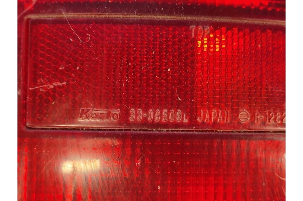 35670-65D00 | Zewnętrzna lampa lew. SUZUKI GRAND VITARA XL-7 01-06 (355531) 35670-65D00 | Zewnętrzna lampa lew. SUZUKI GRAND VITARA XL-7 01-06 (355531)