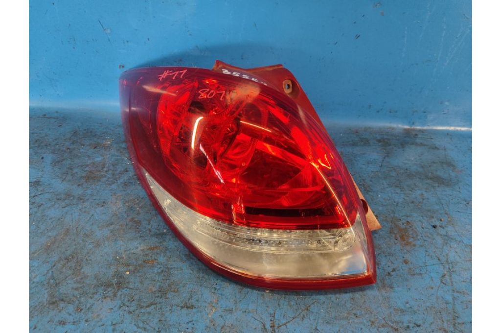 92401-2V010 | Zewnętrzna lampa lew. HYUNDAI VELOSTER 11-18 (355535) 92401-2V010 | Zewnętrzna lampa lew. HYUNDAI VELOSTER 11-18 (355535)