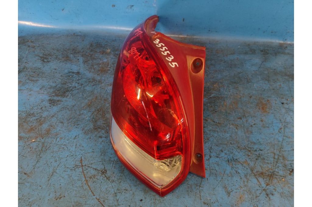 92401-2V010 | Zewnętrzna lampa lew. HYUNDAI VELOSTER 11-18 (355535) 92401-2V010 | Zewnętrzna lampa lew. HYUNDAI VELOSTER 11-18 (355535)