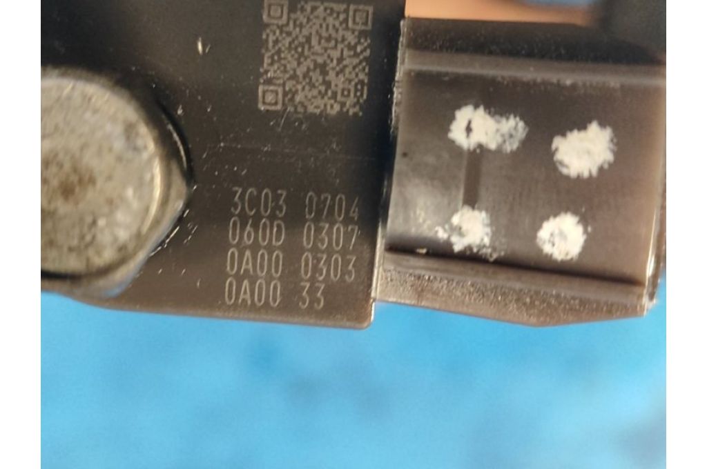 SH01-13H50 | Wtryskiwacz paliwa MAZDA CX-5 (KE) 11-17 (355566) - Zdjęcie 4