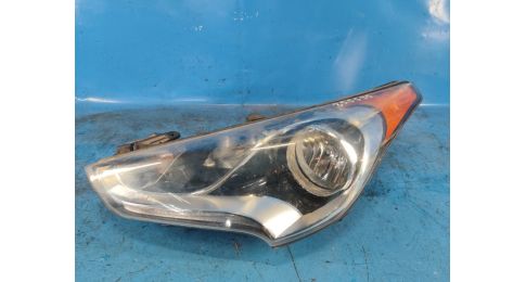 Reflektor Lampa przednia lew. HYUNDAI VELOSTER 11-18