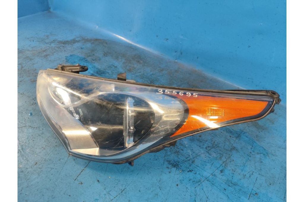 92101-2V000 | Reflektor Lampa przednia lew. HYUNDAI VELOSTER 11-18 (355695) - Zdjęcie 3