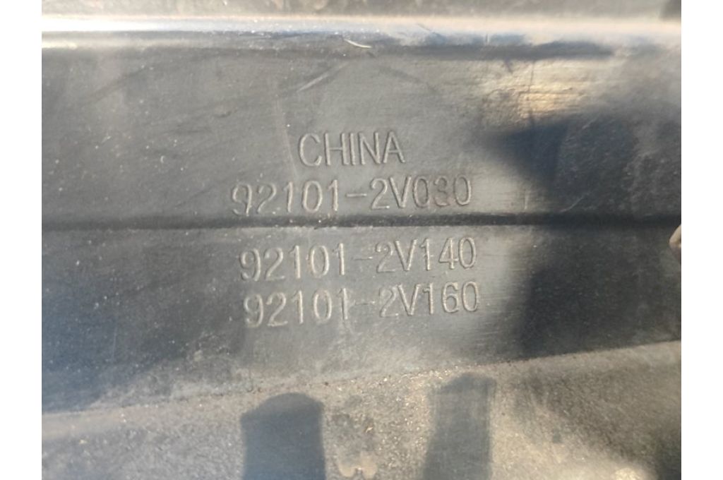 92101-2V000 | Reflektor Lampa przednia lew. HYUNDAI VELOSTER 11-18 (355695) - Zdjęcie 7