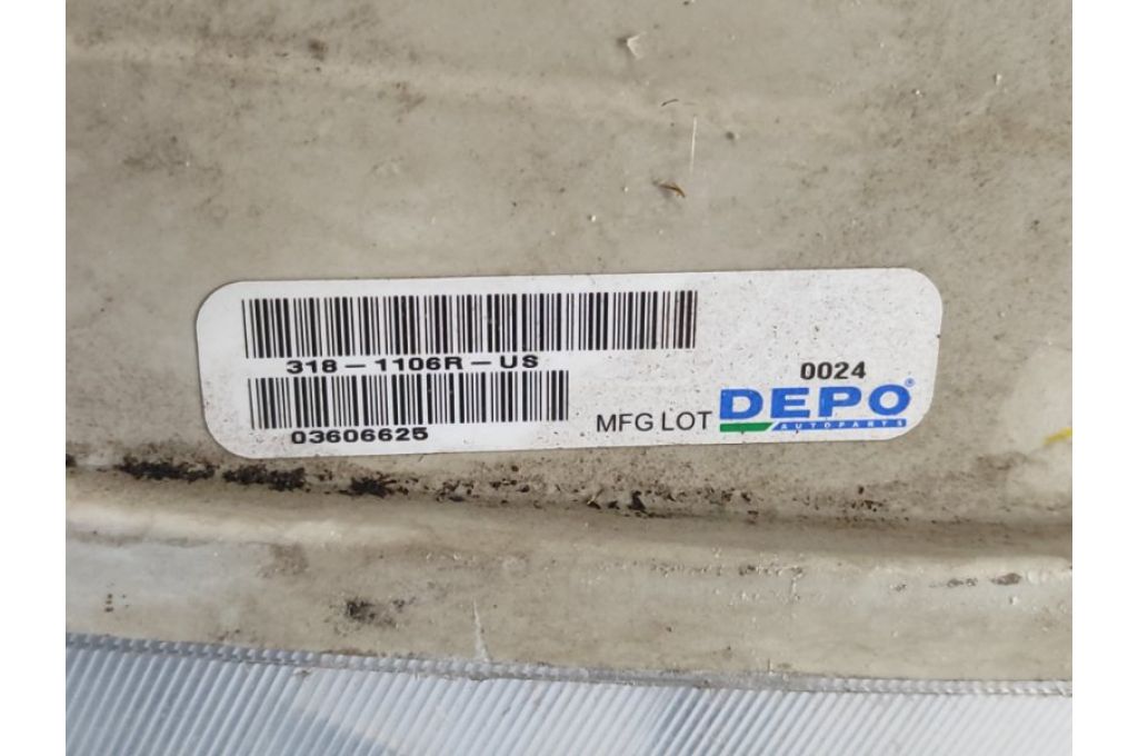 3512050J00000 | Reflektor Lampa przednia praw. SUZUKI GRAND VITARA XL-7 01-06 (355697) - Zdjęcie 5