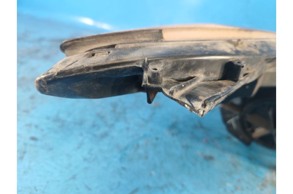 92101-3Y000 | Reflektor Lampa przednia lew. HYUNDAI ELANTRA MD 10-15 (355700) - Zdjęcie 4