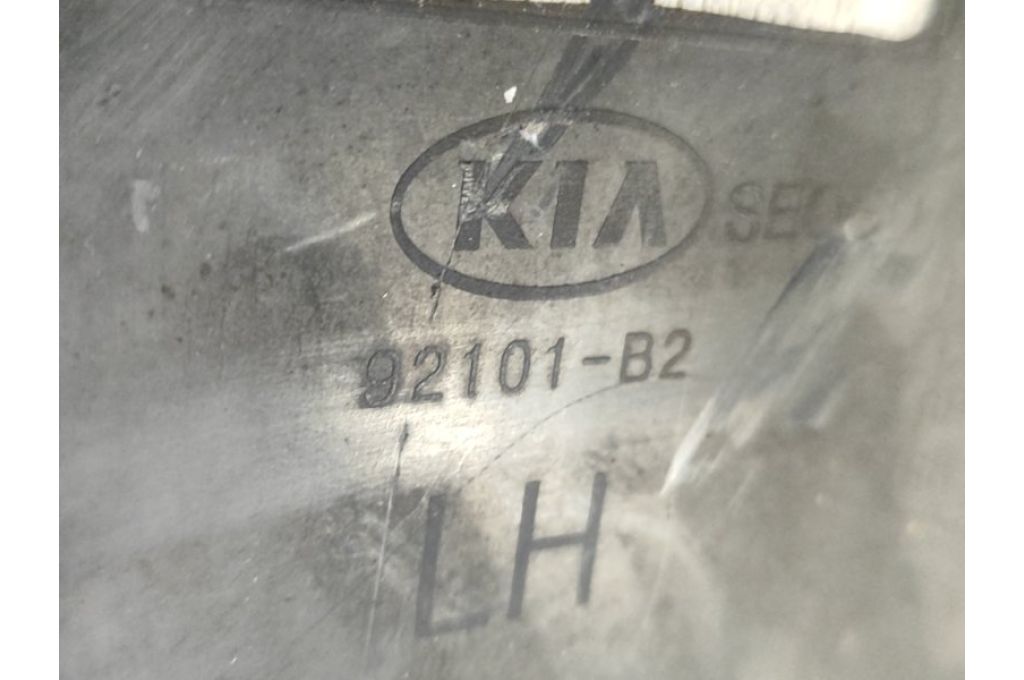 92101B2270 | Reflektor Lampa przednia lew. KIA SOUL PS 13-19 (355705) - Zdjęcie 6