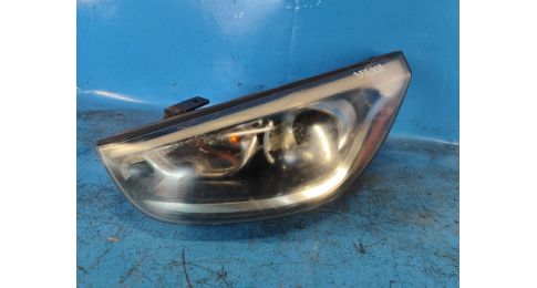 Reflektor Lampa przednia lew. HYUNDAI TUCSON LM 09-15