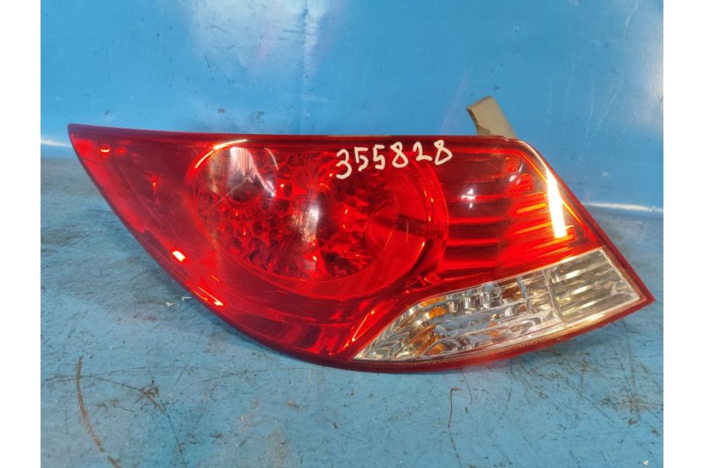 92401-1R010 | Lampa Tylna lew. HYUNDAI ACCENT RB 10- (355828)