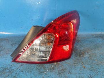 Lampa Tylna praw. NISSAN VERSA B17 11-19