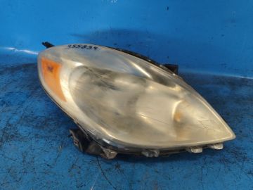 Reflektor Lampa przednia praw. NISSAN VERSA B17 11-19