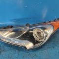 92101-2V000 | Reflektor Lampa przednia lew. HYUNDAI VELOSTER 11-18 (355846)