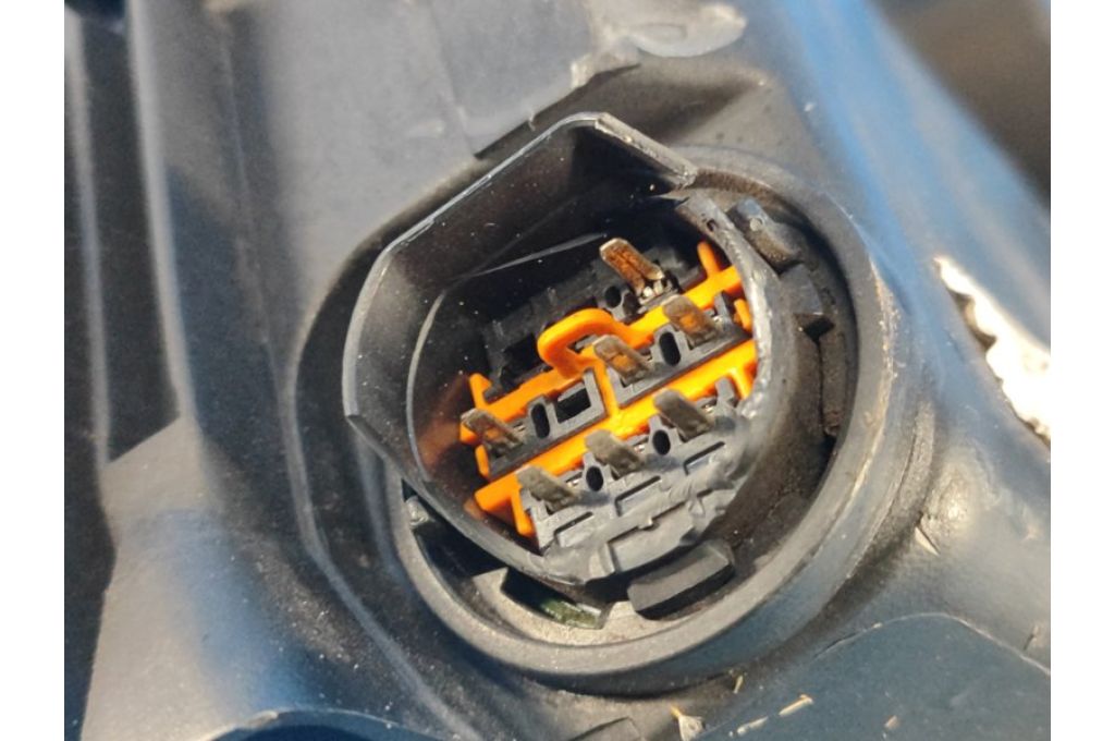 92102B2270 | Reflektor Lampa przednia praw. KIA SOUL PS 13-19 (356001) - Zdjęcie 6