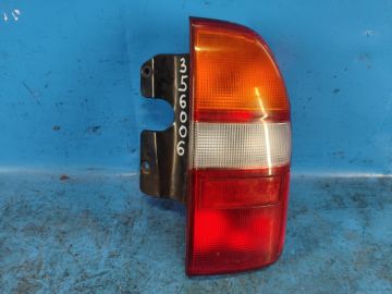 Lampa Tylna praw. SUZUKI GRAND VITARA XL-7 01-06