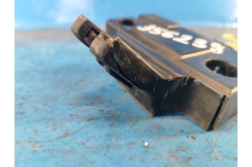 64600-06010 | zamek pokrywy bagażnika TOYOTA CAMRY 40 06-11 (356239) - Zdjęcie 5