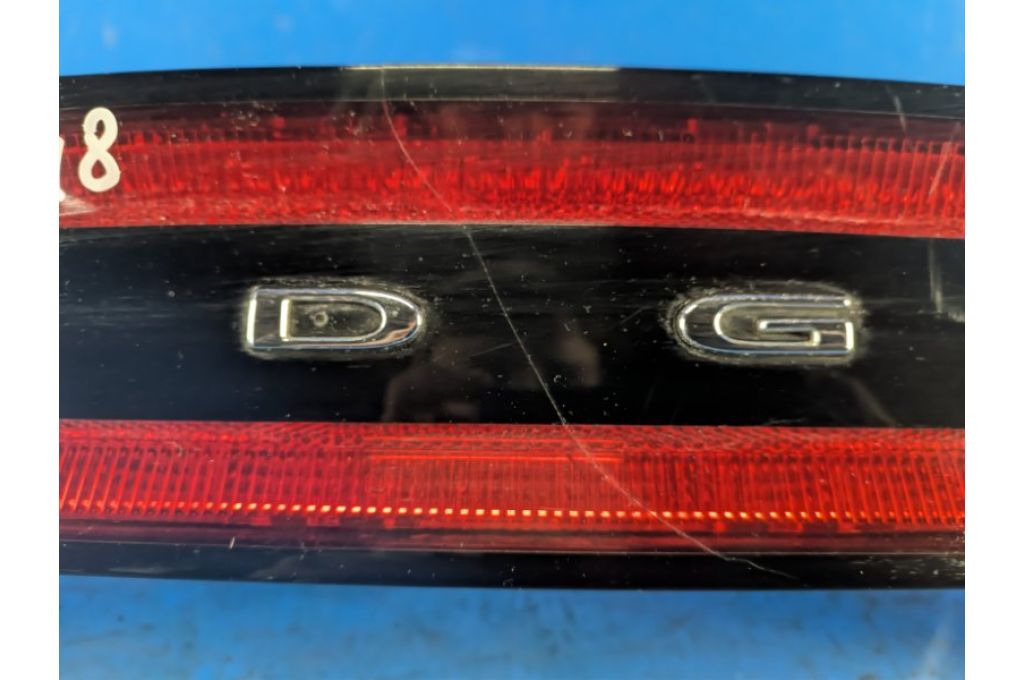 68164500AE | Lampa tylna wewnętrzna DODGE DART 12-16 (356548) - Zdjęcie 4