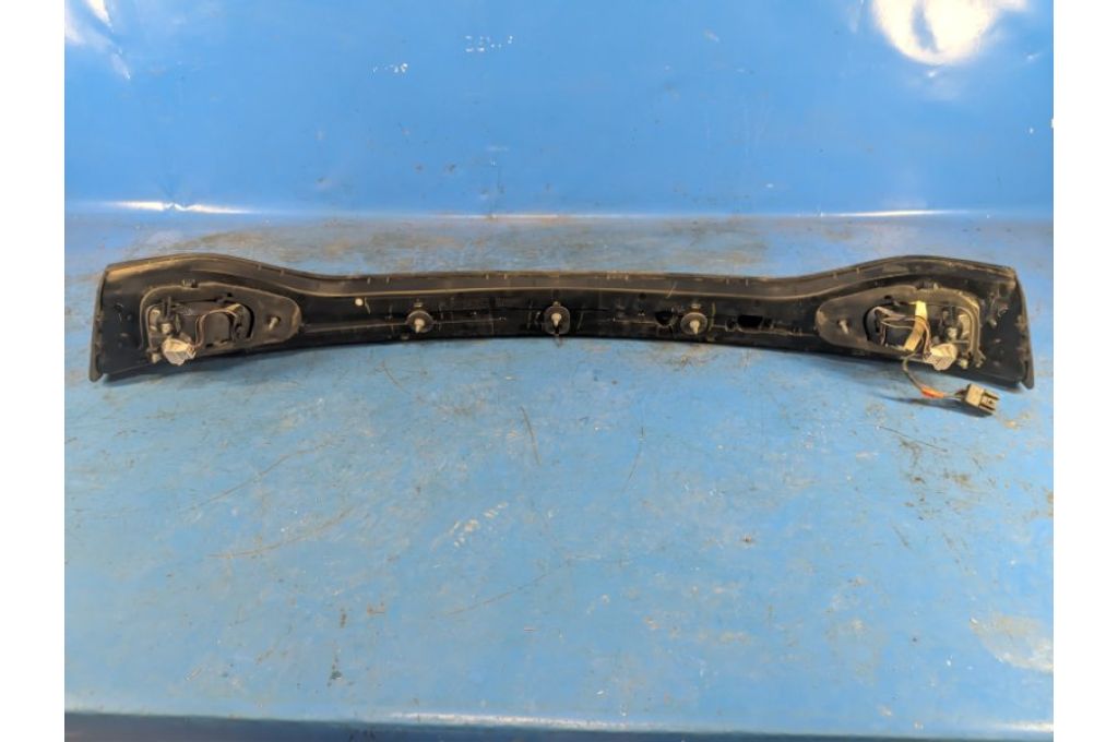 68164500AE | Lampa tylna wewnętrzna DODGE DART 12-16 (356548) - Zdjęcie 6