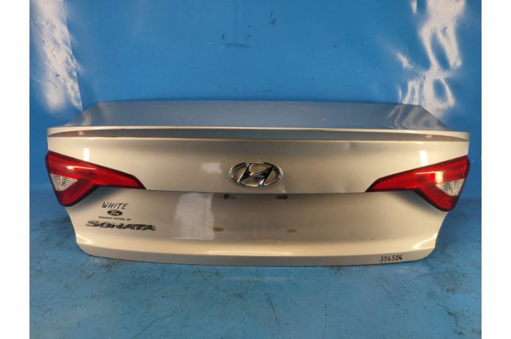 69200-C2010 | KLAPA TYLNA HYUNDAI SONATA LF 2014- (356556)