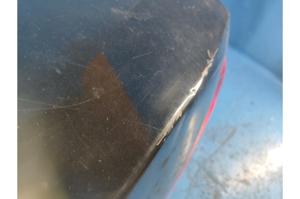 561 827 025 L | KLAPA TYLNA VOLKSWAGEN PASSAT B8 14- (356752) - Zdjęcie 4