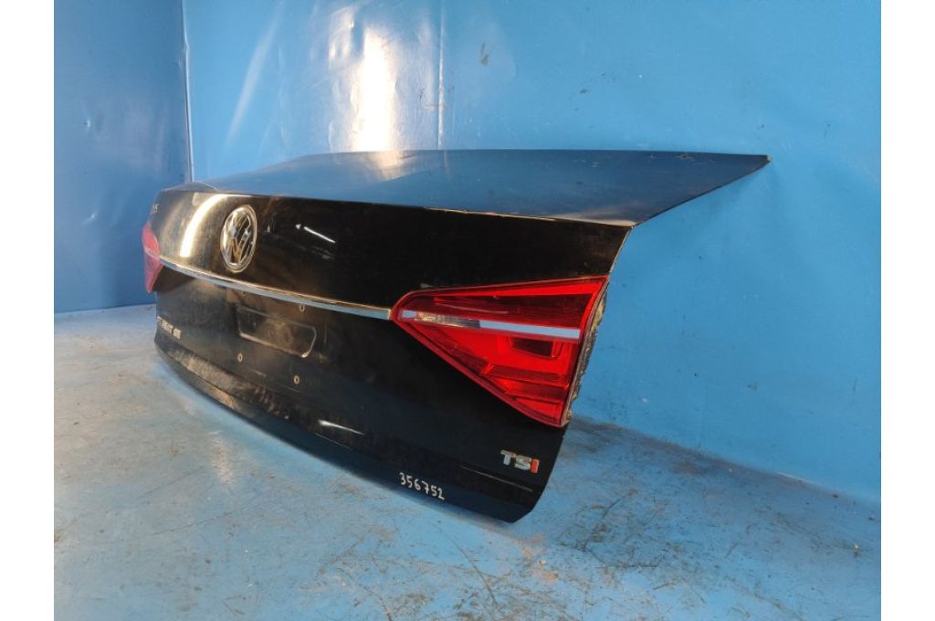 561 827 025 L | KLAPA TYLNA VOLKSWAGEN PASSAT B8 14- (356752) - Zdjęcie 6