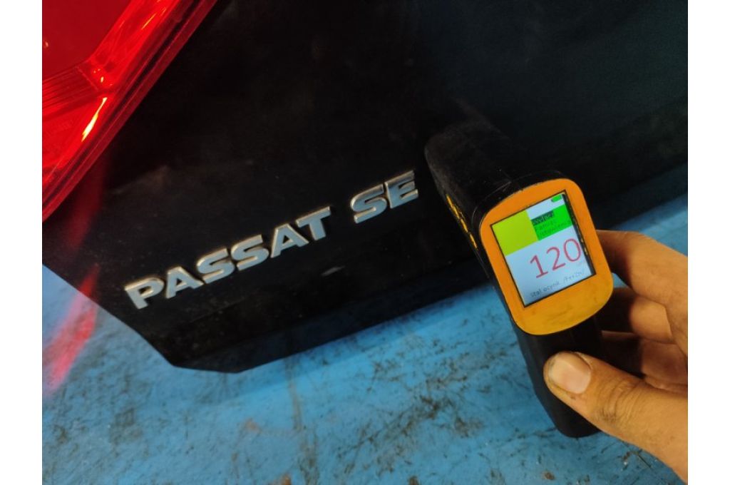 561 827 025 L | KLAPA TYLNA VOLKSWAGEN PASSAT B8 14- (356752) - Zdjęcie 10