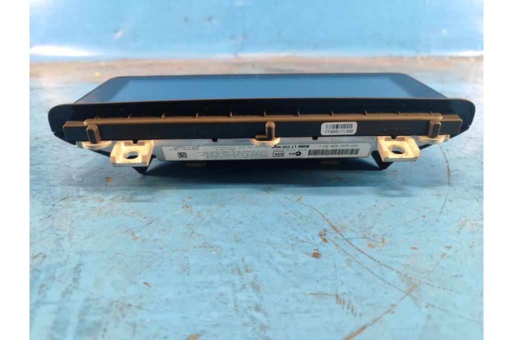 9281688 | monitor BMW 3 SERIES (F30) 2012–21 (356954) - Zdjęcie 2