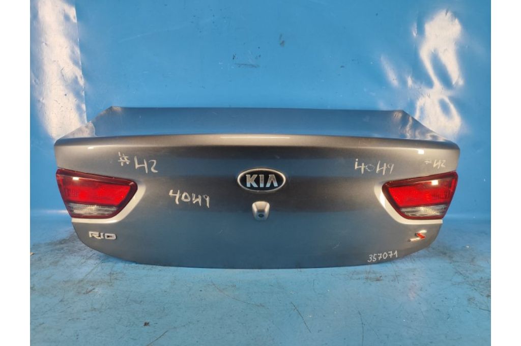 69200H9010 | KLAPA TYLNA KIA RIO FB 17- (357071)