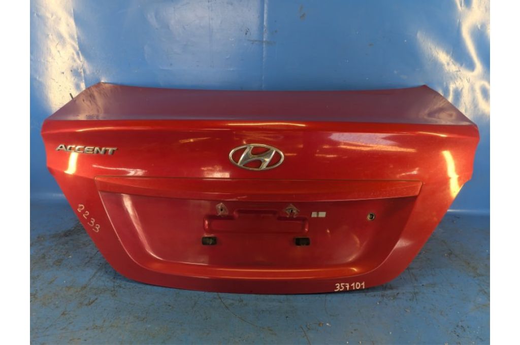 69200-1R020 | KLAPA TYLNA HYUNDAI ACCENT RB 10- (357101)