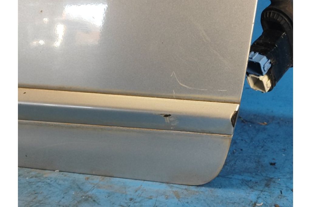 67010-SNA-A90ZZ | Drzwi przed. praw. HONDA CIVIC 4D 06-11 (357499) - Zdjęcie 4