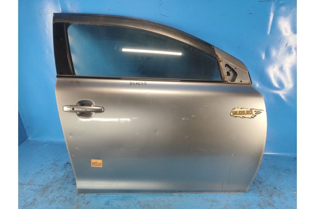 6800157820 | Drzwi przed. praw. SUZUKI KIZASHI 09-14 (357655)