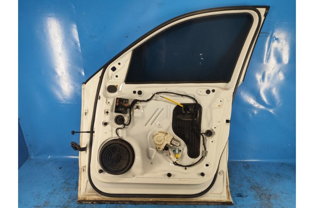 8R0 831 052 E | Drzwi przed. praw. AUDI Q5 08-16 (357657) - Zdjęcie 5