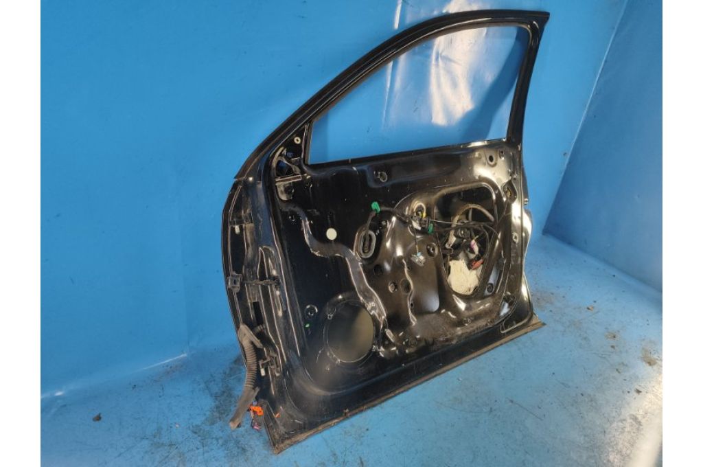 561 831 056 G | Drzwi przed. praw. VOLKSWAGEN PASSAT B8 14- (357683) - Zdjęcie 8