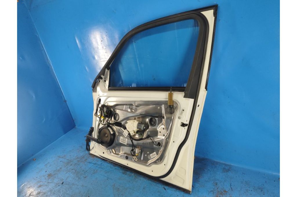 A 204 720 0805 | Drzwi przed. praw. MERCEDES GLK-CLASS X204 08-15 (357685) - Zdjęcie 8