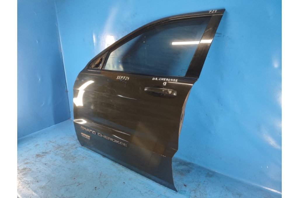 68274939AB | Drzwi przed. lew. JEEP GRAND CHEROKEE 11-22 (357724) - Zdjęcie 2