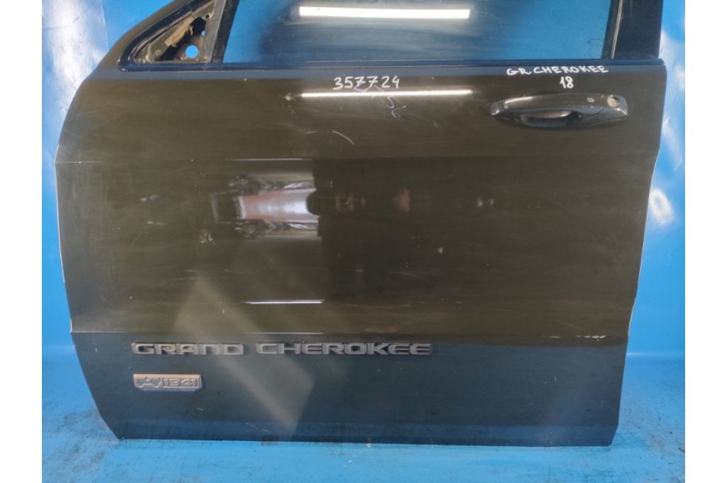 68274939AB | Drzwi przed. lew. JEEP GRAND CHEROKEE 11-22 (357724) - Zdjęcie 4