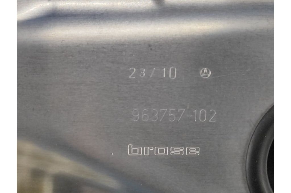 A 204 720 0705 | Drzwi przed. lew. MERCEDES GLK-CLASS X204 08-15 (357730) - Zdjęcie 11