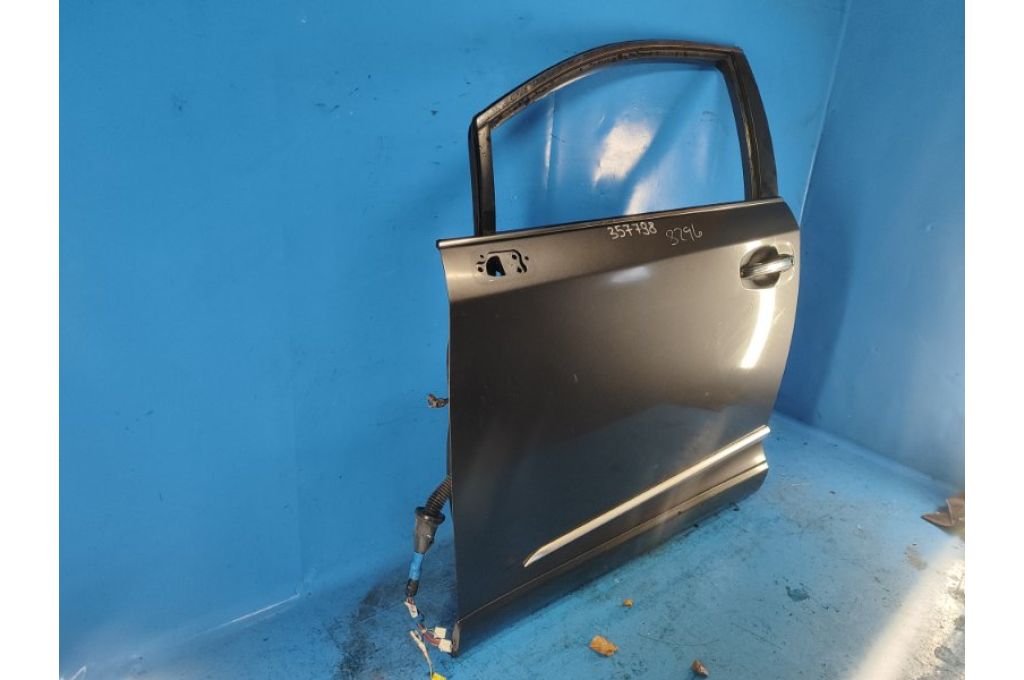 670020T020 | Drzwi przed. lew. TOYOTA VENZA 09-16 (357798) - Zdjęcie 3