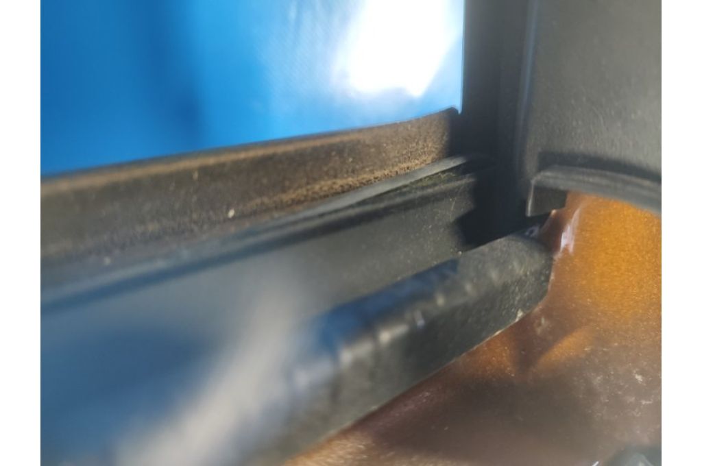 CJ5Z-7824631-A | Drzwi tyl. lew. FORD ESCAPE 12-19 (357911) - Zdjęcie 10